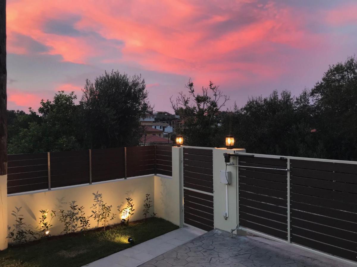 Giorgos & Maria Villas Agios Matthaios  Экстерьер фото